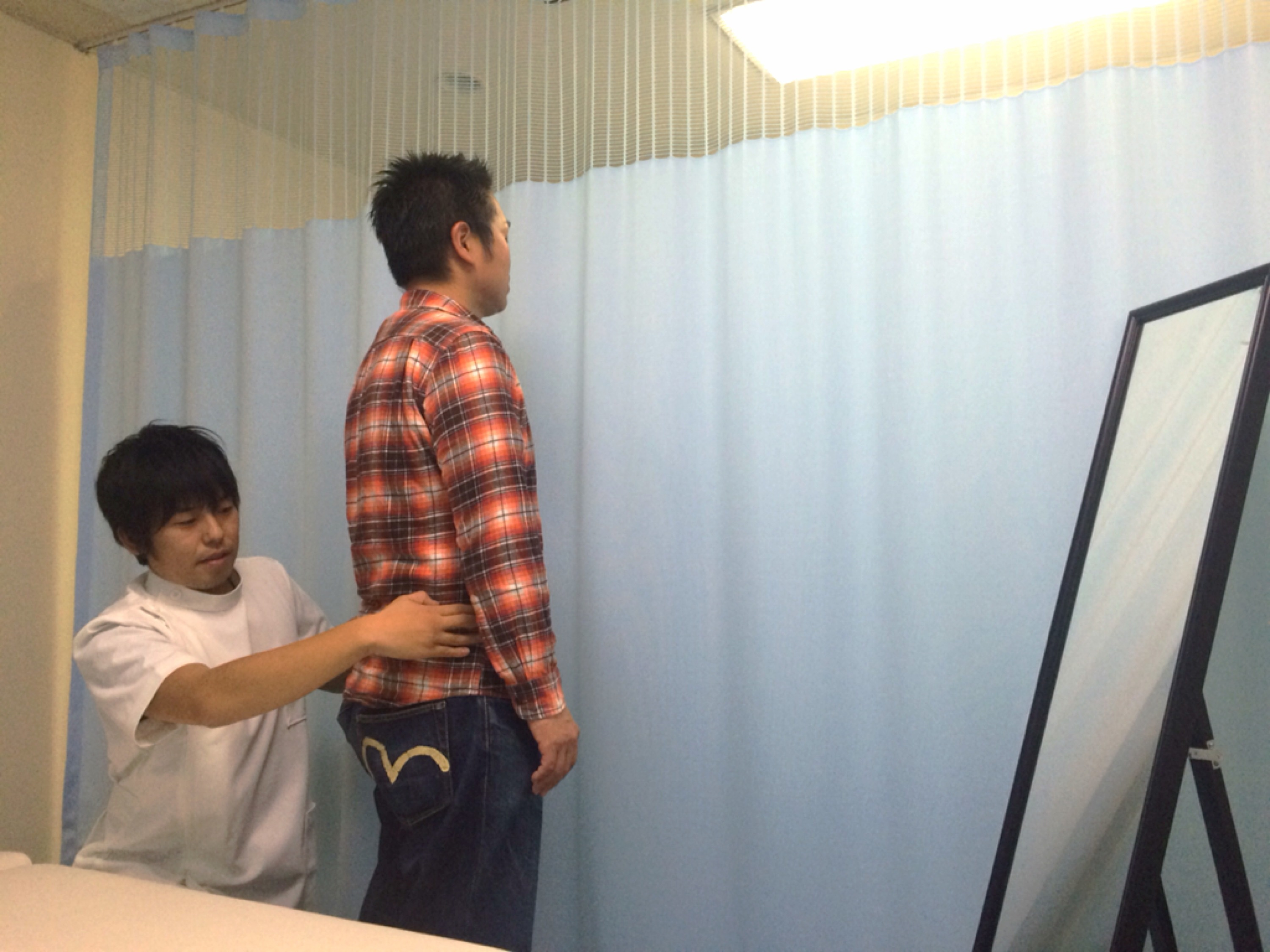 男性姿勢の確認